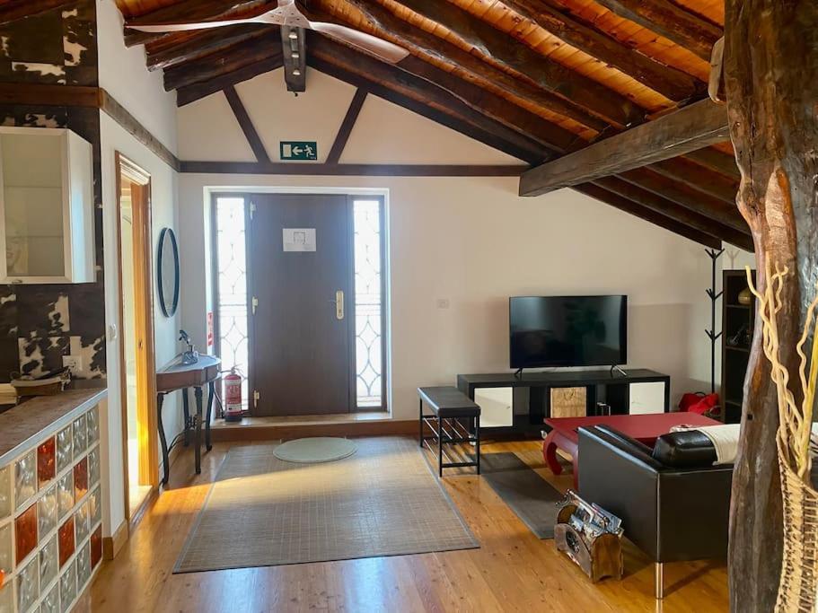 Ferienwohnung Bilbo Near Atico Rural Con Terraza Basauri Exterior foto
