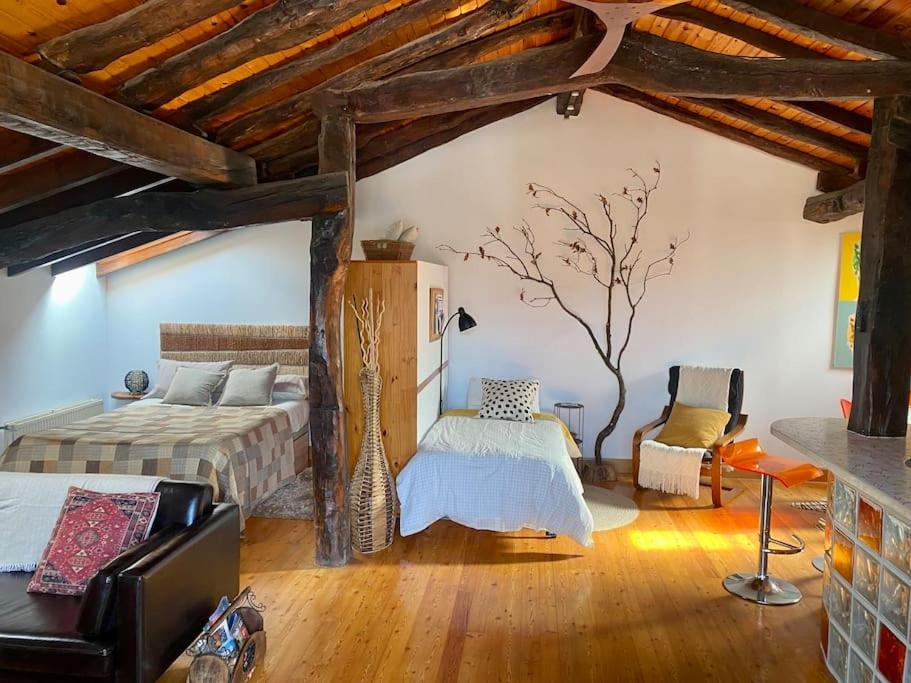 Ferienwohnung Bilbo Near Atico Rural Con Terraza Basauri Exterior foto